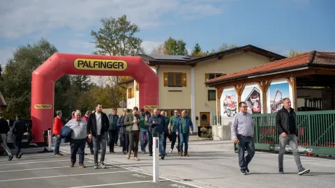 PALFINGER EPSILON célèbre 45 ans d’histoire et 25 ans à Elsbethen